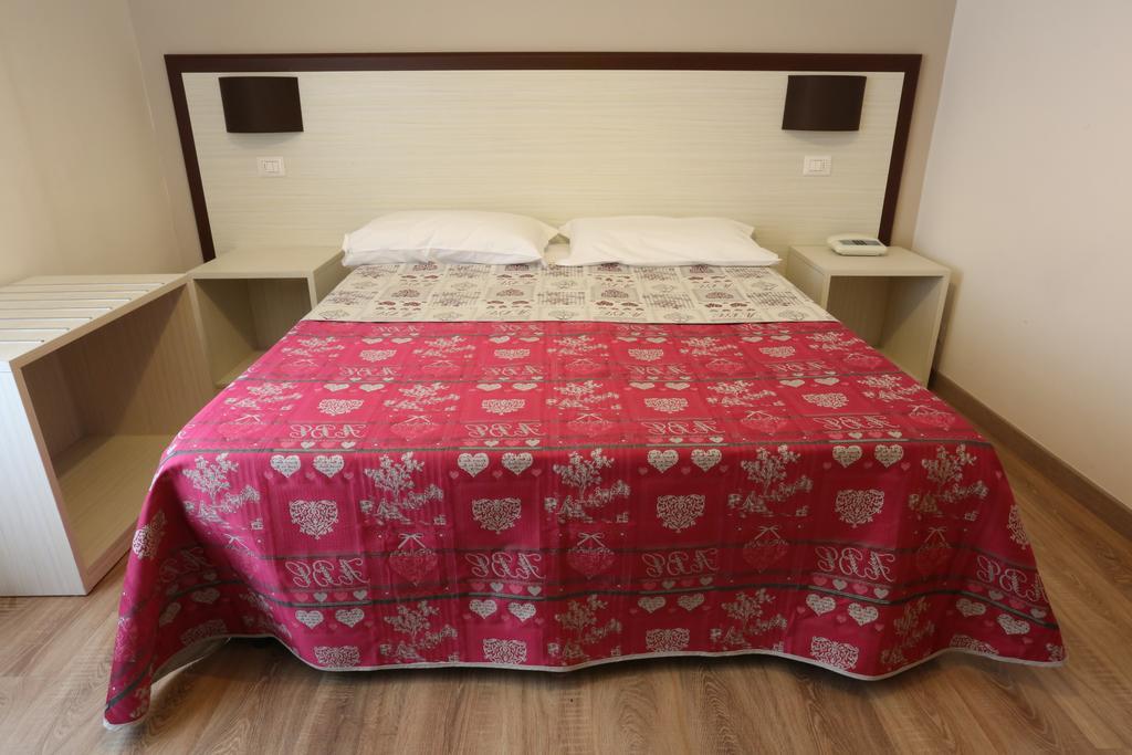 Hotel Europa فوجيا الغرفة الصورة