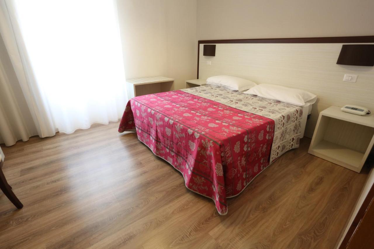 Hotel Europa فوجيا المظهر الخارجي الصورة