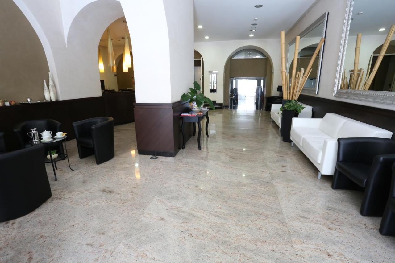 Hotel Europa فوجيا المظهر الخارجي الصورة