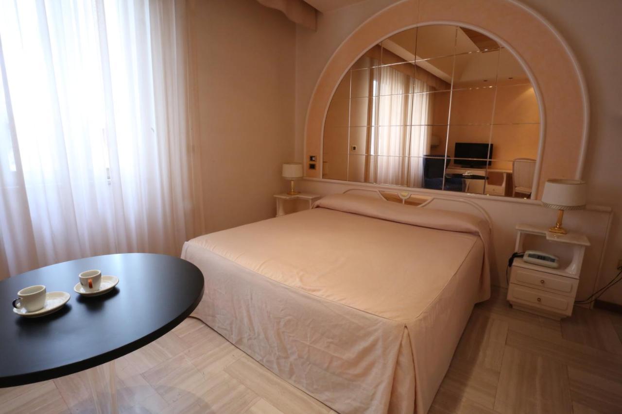 Hotel Europa فوجيا المظهر الخارجي الصورة